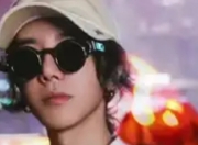 华晨宇七夕8万朵玫瑰：当音乐浪漫撞上Z世代情感仪式